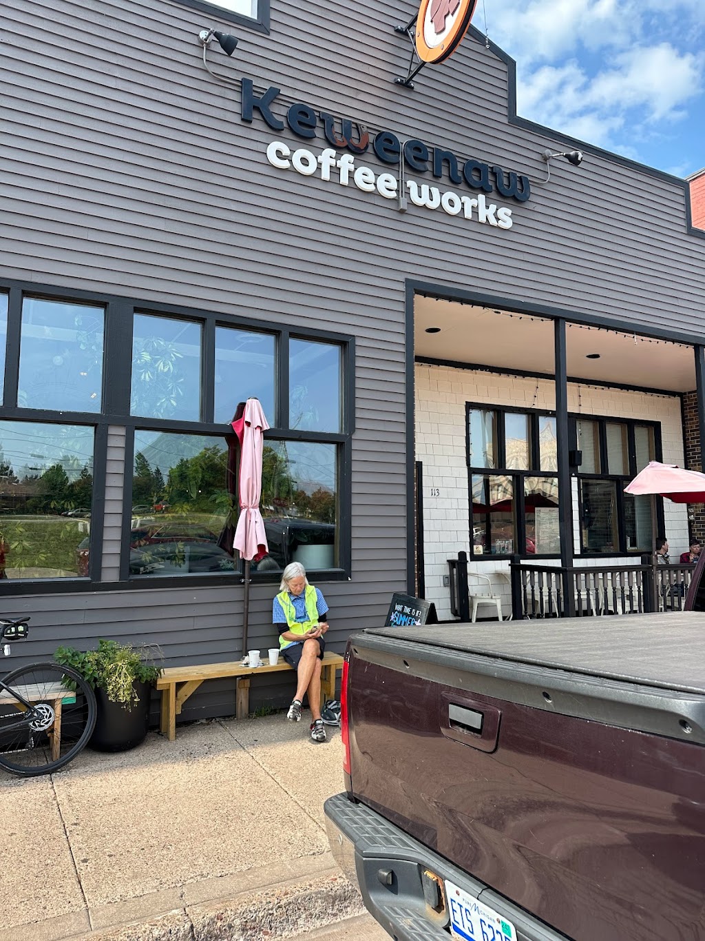 Keweenaw Coffee Works | cafe | 113 5th St, Calumet Twp, MI 49913, USA | 9063376220 OR +1 906-337-6220