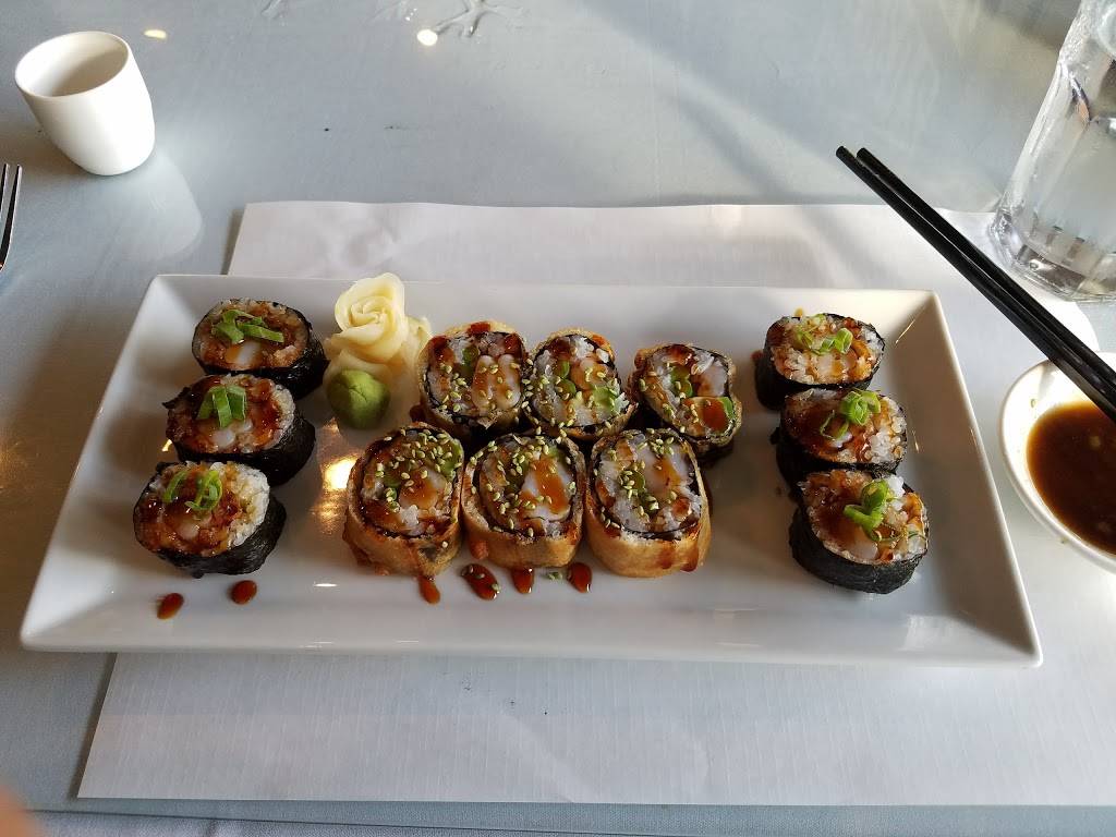 Lui Lui Restaurant | restaurant | 8 Station St, Athens, OH 45701, USA | 7405948905 OR +1 740-594-8905