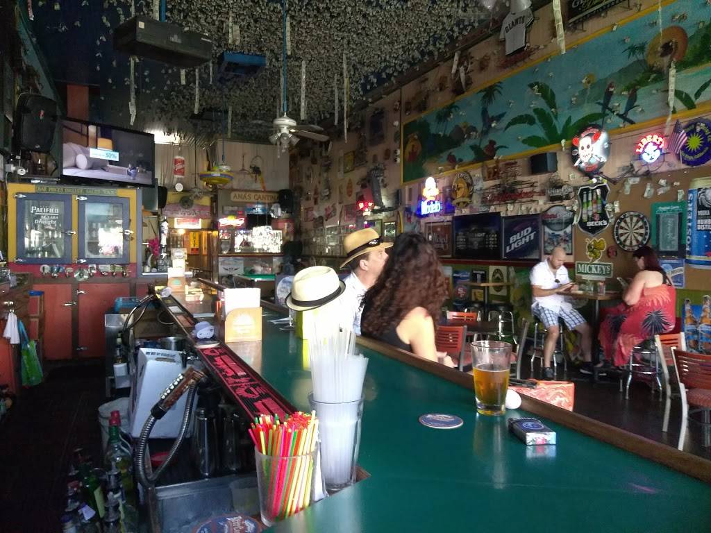 Anas Cantina | restaurant | 1205 Main St, St Helena, CA 94574, USA | 7079634921 OR +1 707-963-4921