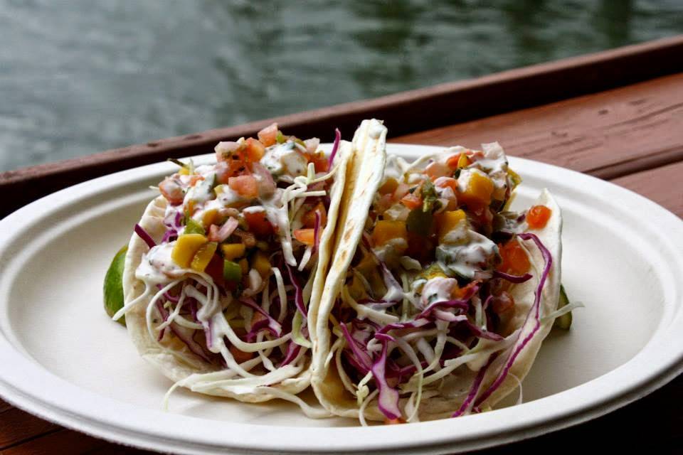 The Back Deck | cafe | 3323 Shore Dr, Virginia Beach, VA 23451, USA | 7574817512 OR +1 757-481-7512