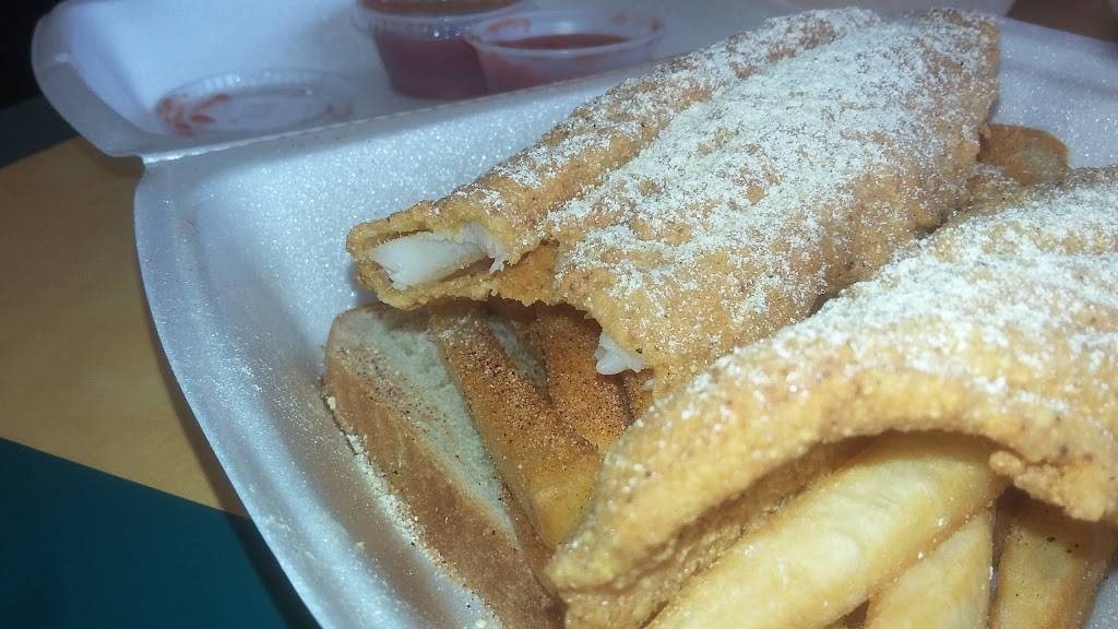 Sharks Fish & Chicken | restaurant | 9759 Forest Ln, Dallas, TX 75243, USA | 2145752227 OR +1 214-575-2227