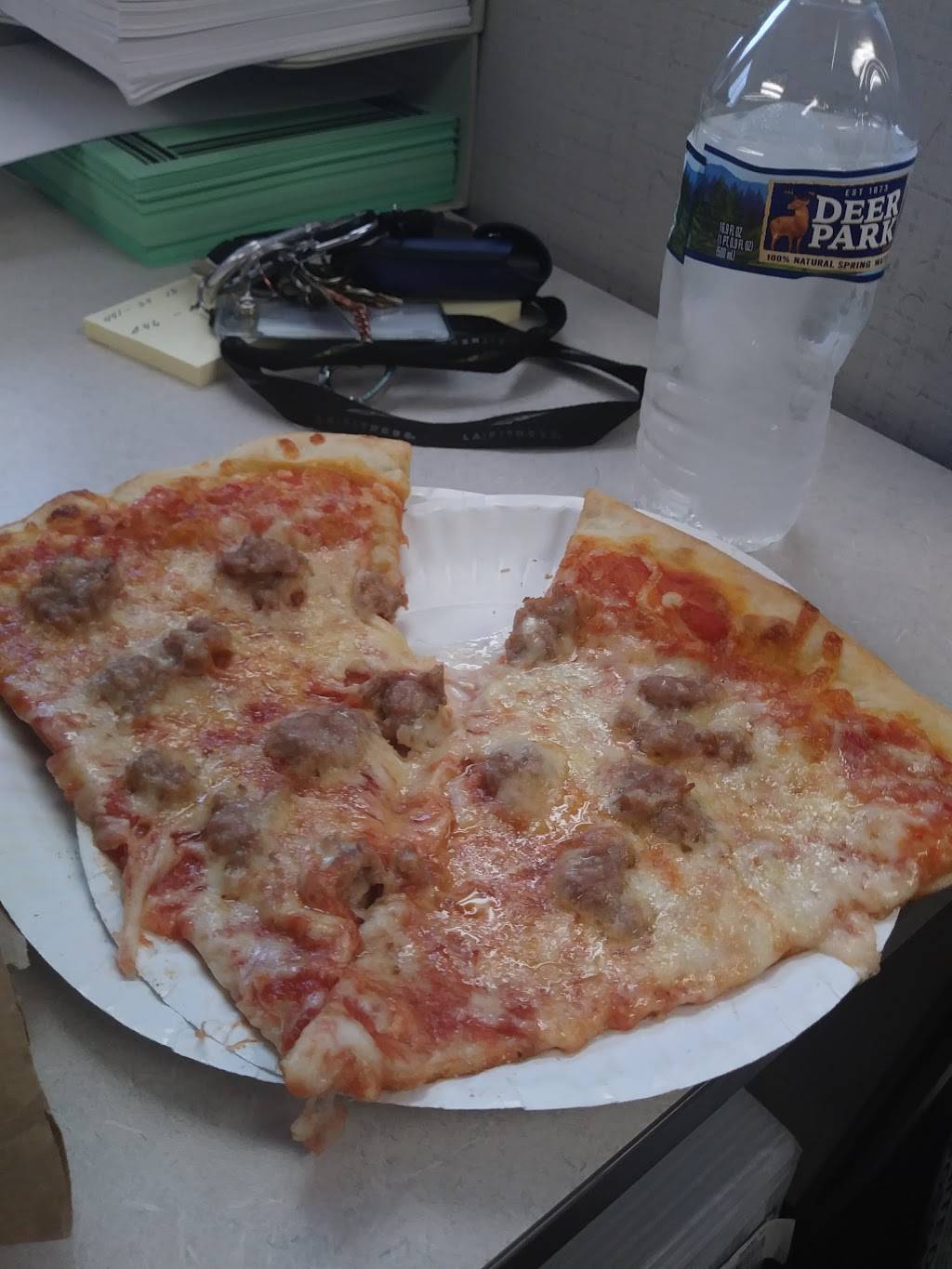 Devitos Pizza IV | restaurant | 124 Tremont St, Trenton, NJ 08611, USA | 6093932155 OR +1 609-393-2155