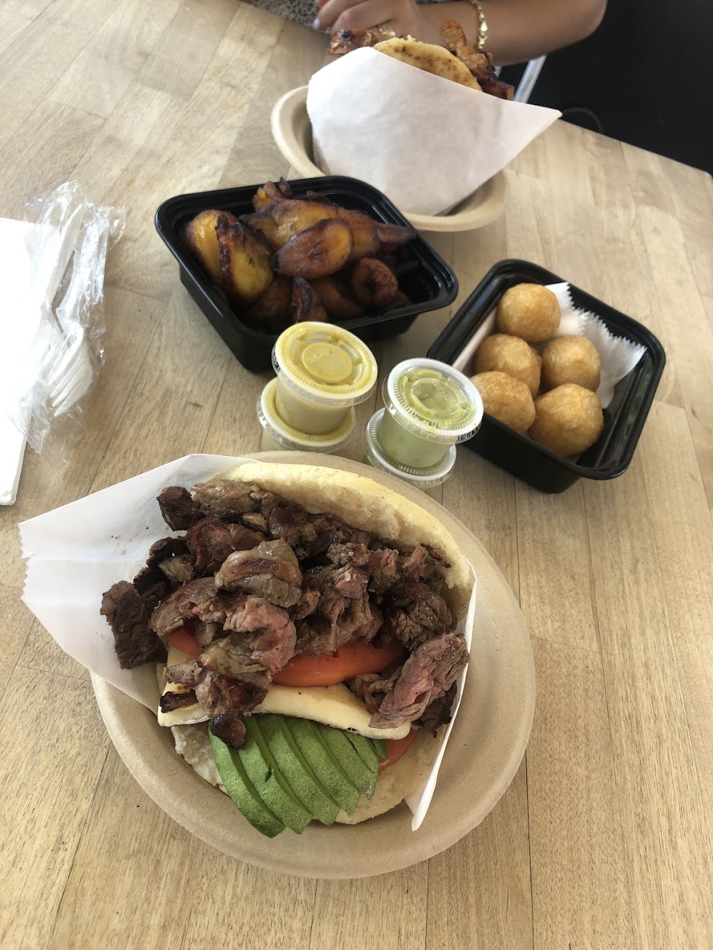 White Maize | restaurant | 277 Smith St, Brooklyn, NY 11231, USA | 3479462493 OR +1 347-946-2493