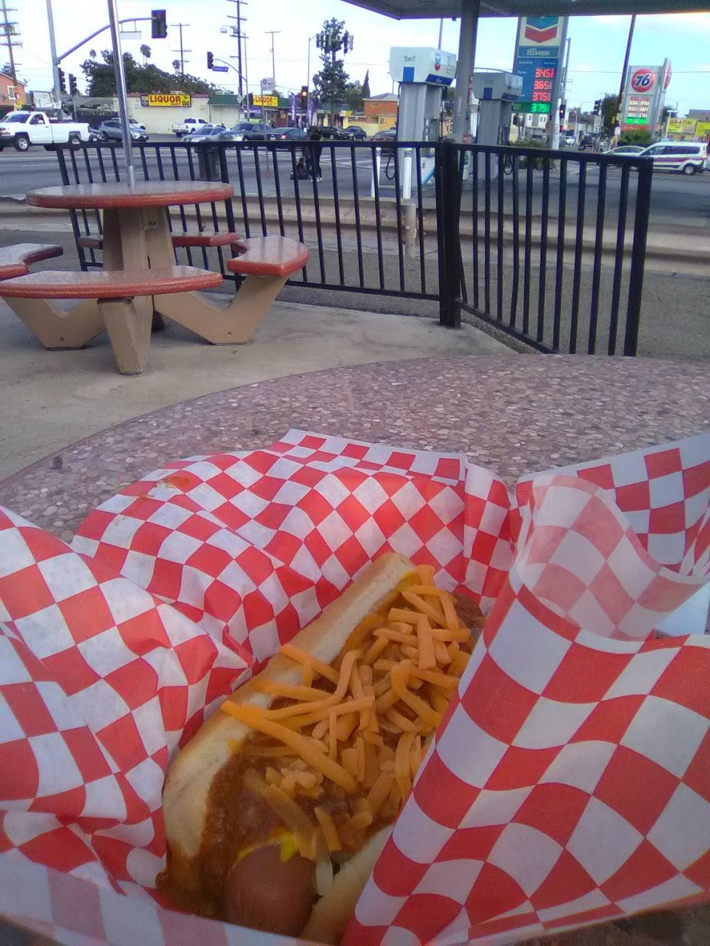 Arts Chili Dog Stand | restaurant | 1410 W Florence Ave, Los Angeles, CA 90047, USA | 3237501313 OR +1 323-750-1313