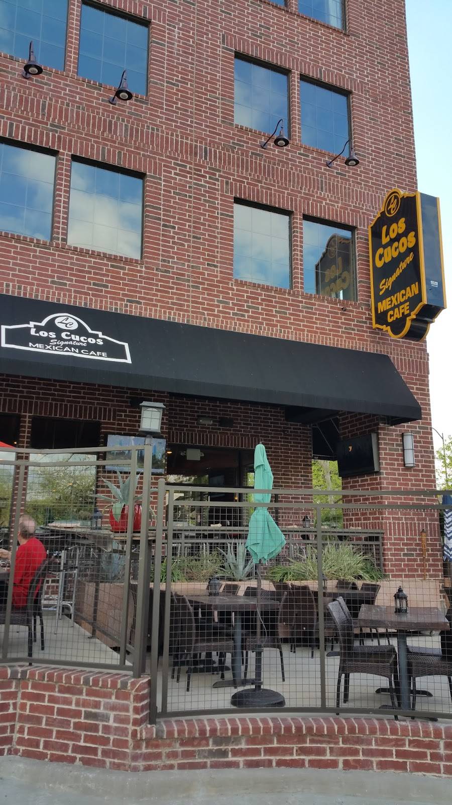 Los Cucos Signature Mexican Cafe | restaurant | 1111 Studewood St, Houston, TX 77008, USA | 8329624472 OR +1 832-962-4472