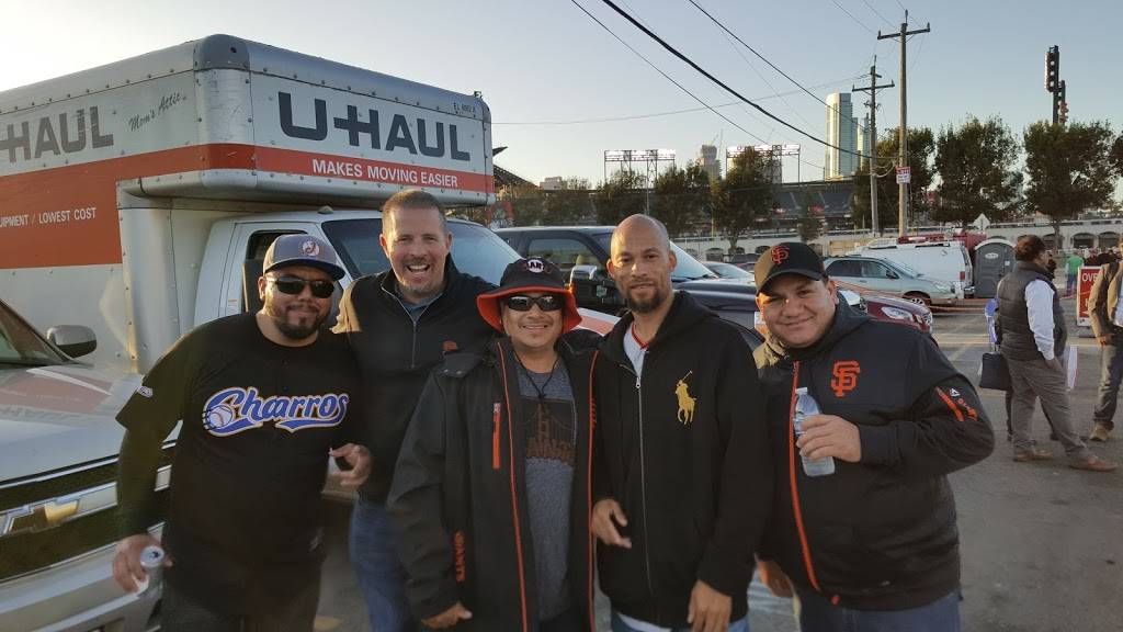 Tortas Ahogadas Tradicion Tapatia | restaurant | 2003 Story Rd, San Jose, CA 95122, USA | 4086188958 OR +1 408-618-8958