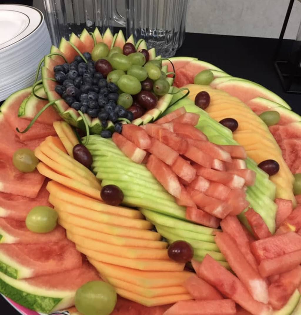 Deli tacos & café Divina | restaurant | 659 E Market St, Salinas, CA 93905, USA | 8314442560 OR +1 831-444-2560