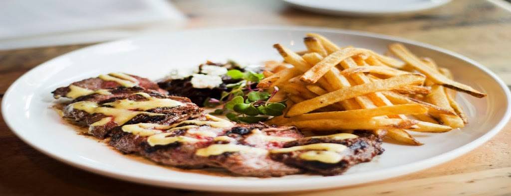 Hobnob Kitchen & Bar | restaurant | 720 5th Ave S #101, Naples, FL 34102, USA | 2395800070 OR +1 239-580-0070