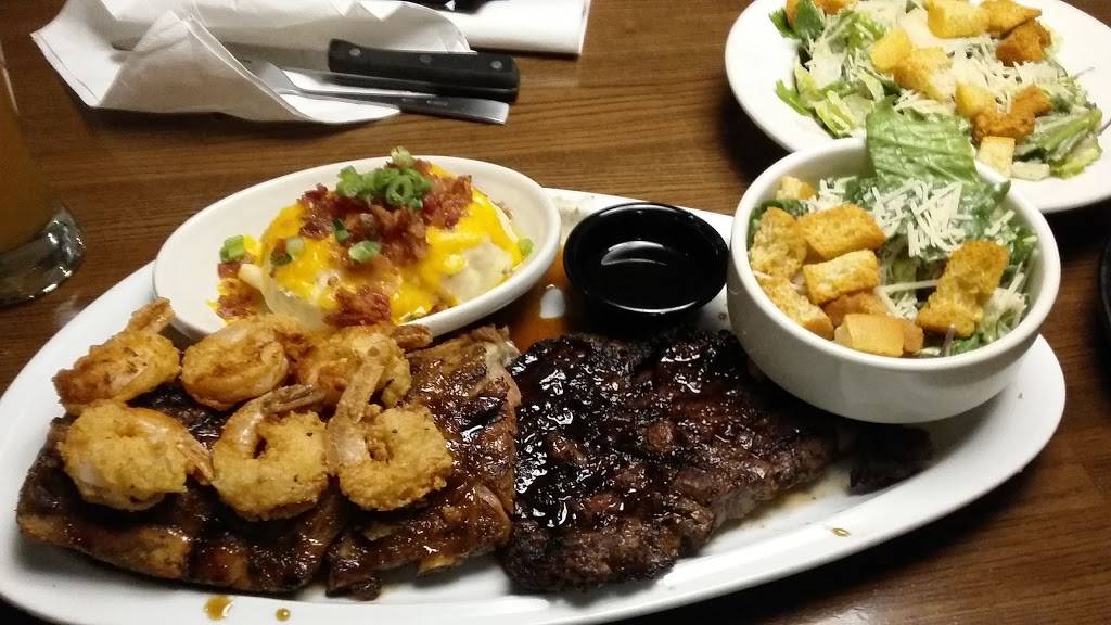 TGI Fridays | restaurant | 13237 Worth Ave, Woodbridge, VA 22192, USA | 7034920090 OR +1 703-492-0090