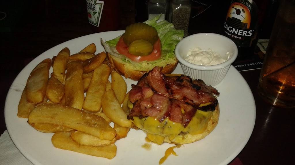 Rivers Edge | restaurant | 1064 McLean Ave, Yonkers, NY 10704, USA | 9142379823 OR +1 914-237-9823