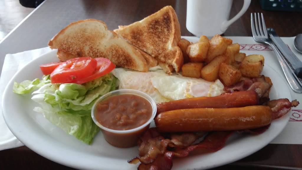 Resto Château St-Césaire | restaurant | 1011-1015 QC-112, Saint-Césaire, QC J0L 1T0, Canada | 4509471300 OR +1 450-947-1300