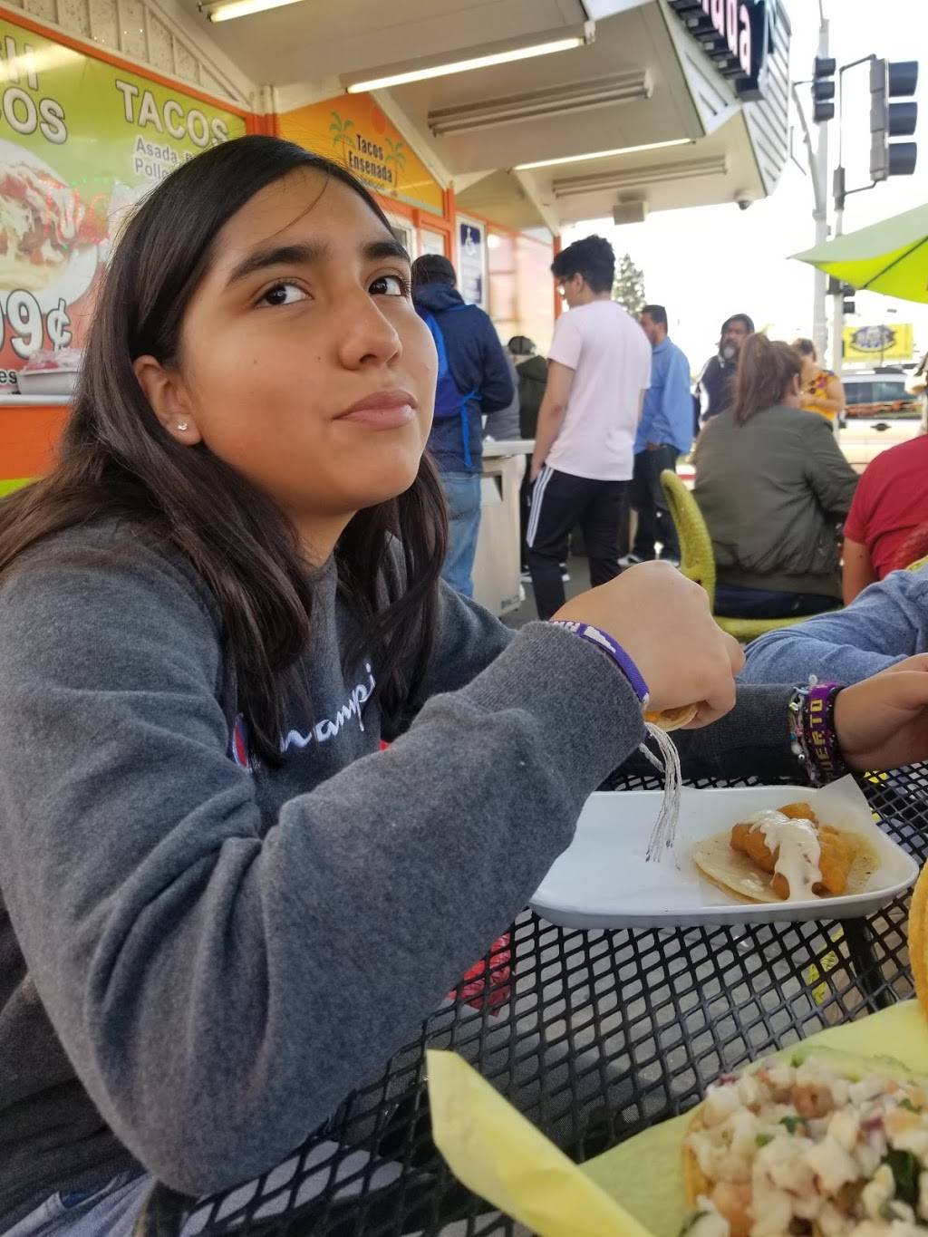 Tacos Ensenada | restaurant | 8912-8900 San Juan Ave, South Gate, CA 90280, USA | 3235630580 OR +1 323-563-0580