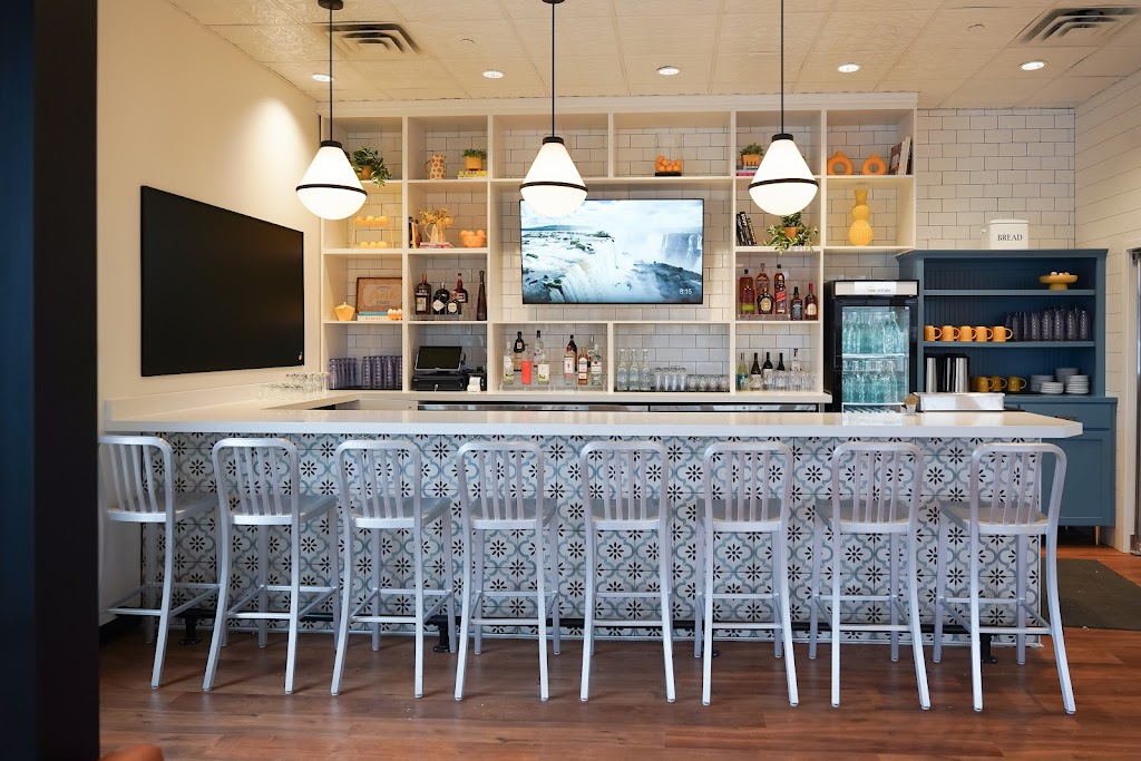 Perk Up Kitchen | restaurant | 3809 W Old Shakopee Rd, Bloomington, MN 55431, USA | 9522470659 OR +1 952-247-0659