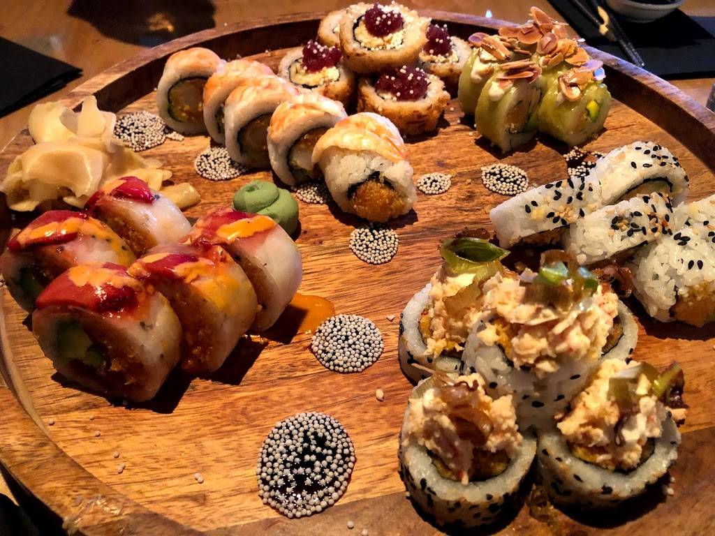 Sushi Taxi | restaurant | 1001 Rte de lÉglise, Québec, QC G1V 3V7, Canada | 4186537775 OR +1 418-653-7775