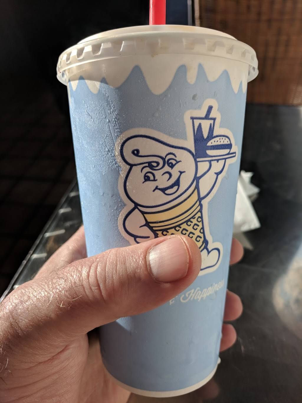 Fosters Freeze | restaurant | 4121 Telegraph Rd, Ventura, CA 93003, USA | 8056421819 OR +1 805-642-1819