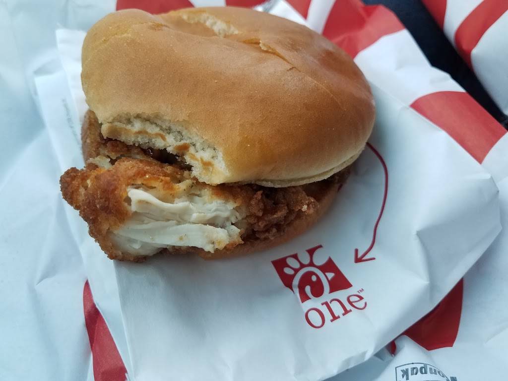 Chick-fil-A | restaurant | 1482 Miamisburg Centerville Rd, Dayton, OH 45459, USA | 9374392552 OR +1 937-439-2552