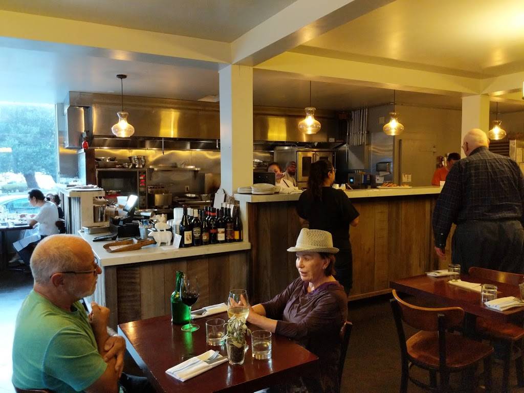 Farm House | restaurant | 1301 6th Ave, Belmont, CA 94002, USA | 6505937311 OR +1 650-593-7311