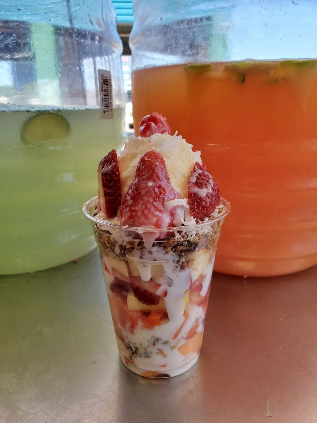 Refresqueria Jalisciense | restaurant | 121 W Dyna Dr, Houston, TX 77037, USA | 2819950401 OR +1 281-995-0401