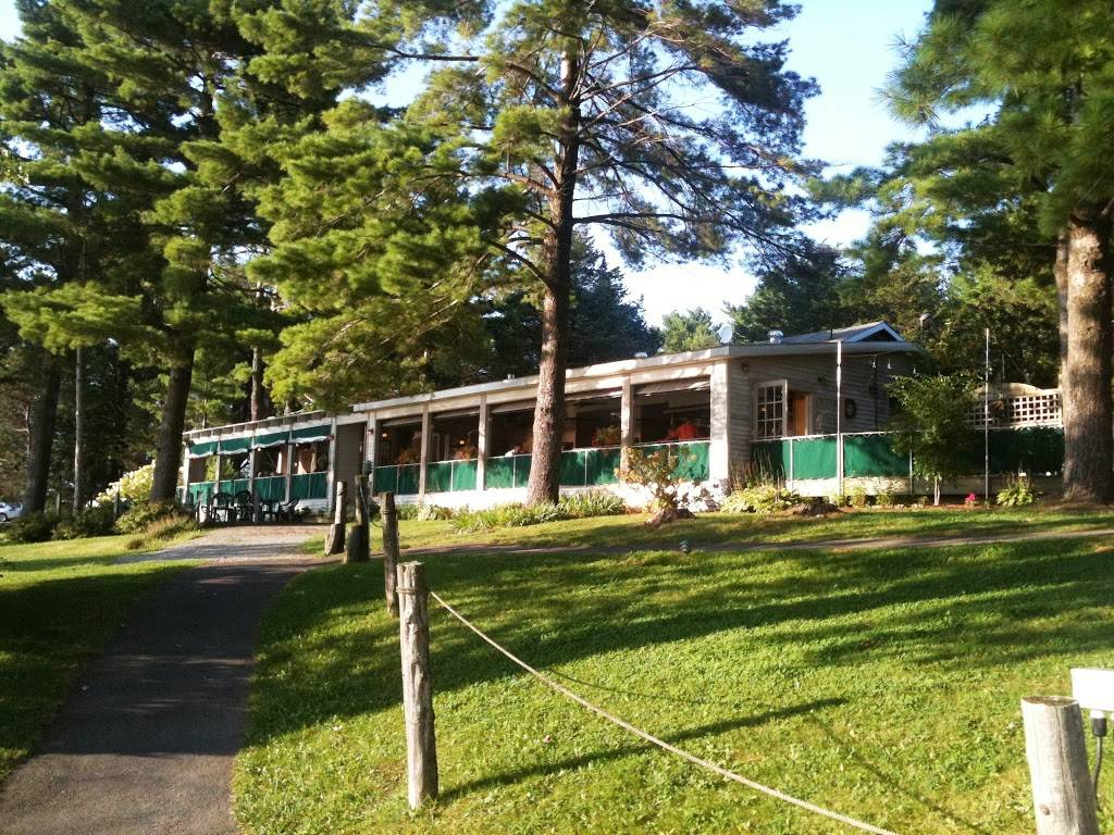 Upper Deck | restaurant | 20 Klein Way, Willsboro, NY 12996, USA | 5189638271 OR +1 518-963-8271