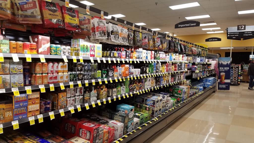 Applewood Village | shopping mall | 3400 Youngfield St, Wheat Ridge, CO 80033, USA | 3033005300 OR +1 303-300-5300