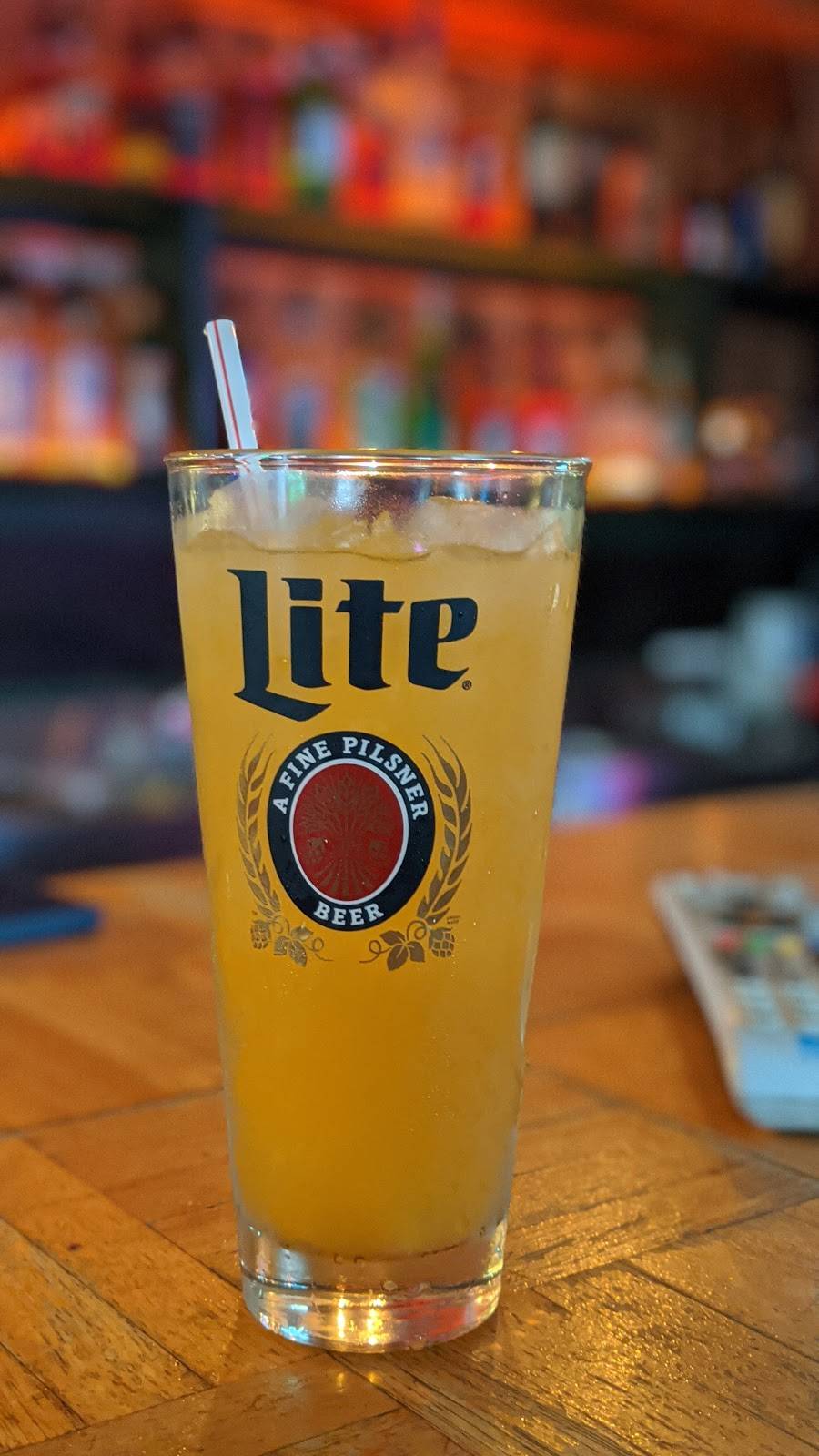 The Salt Mine | restaurant | 301 Ames St, Baldwin City, KS 66006, USA | 7855942498 OR +1 785-594-2498