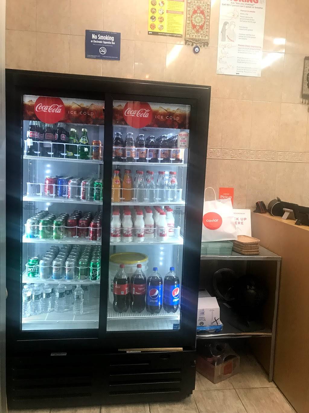 Flame Gyro | restaurant | 2701 Church Ave, Brooklyn, NY 11226, USA | 3476633333 OR +1 347-663-3333