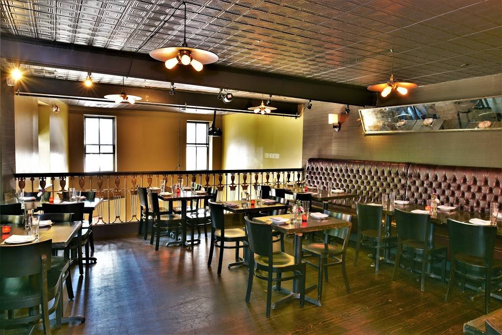 Jerrys Bar | restaurant | 129 W Laurel St, Philadelphia, PA 19123, USA | 2672731632 OR +1 267-273-1632