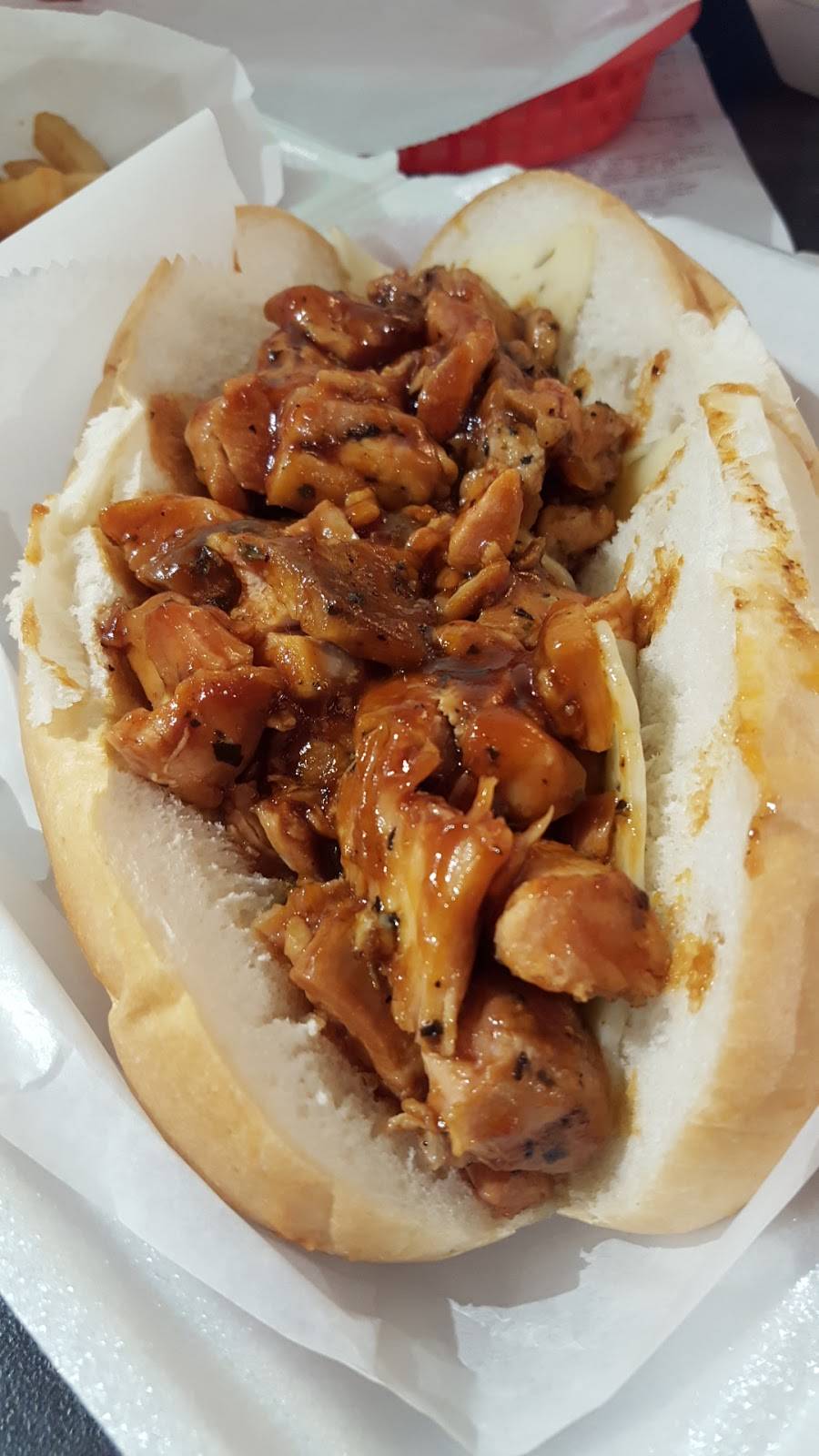 Chubbys Cheesesteaks Brookfield | restaurant | 3845 N 124th St, Brookfield, WI 53005, USA | 2627819999 OR +1 262-781-9999