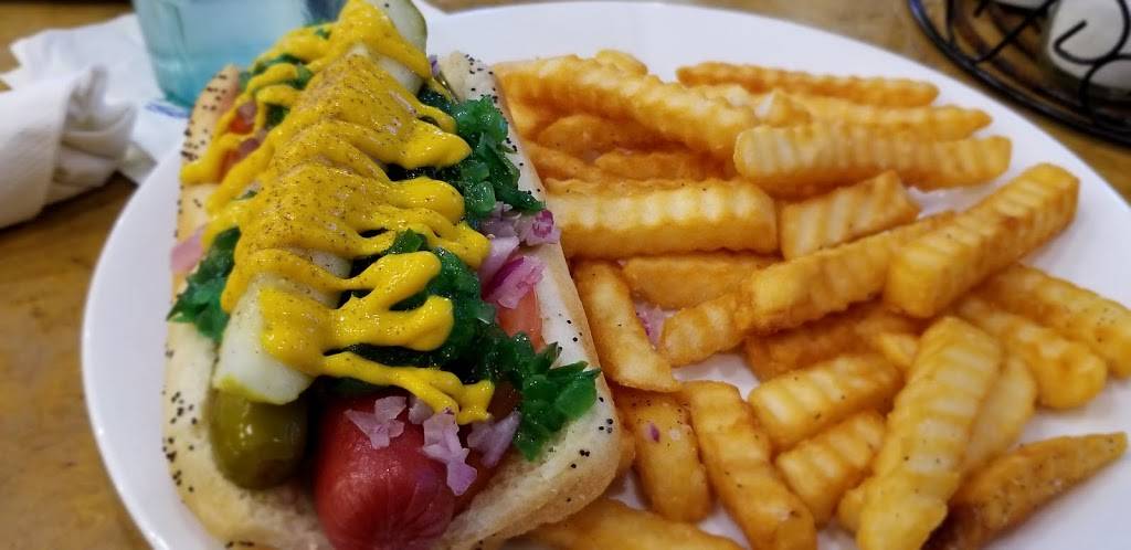 Murray Bros. Caddyshack | restaurant | 455 S Legacy Trail E106, St. Augustine, FL 32092, USA | 9049403673 OR +1 904-940-3673