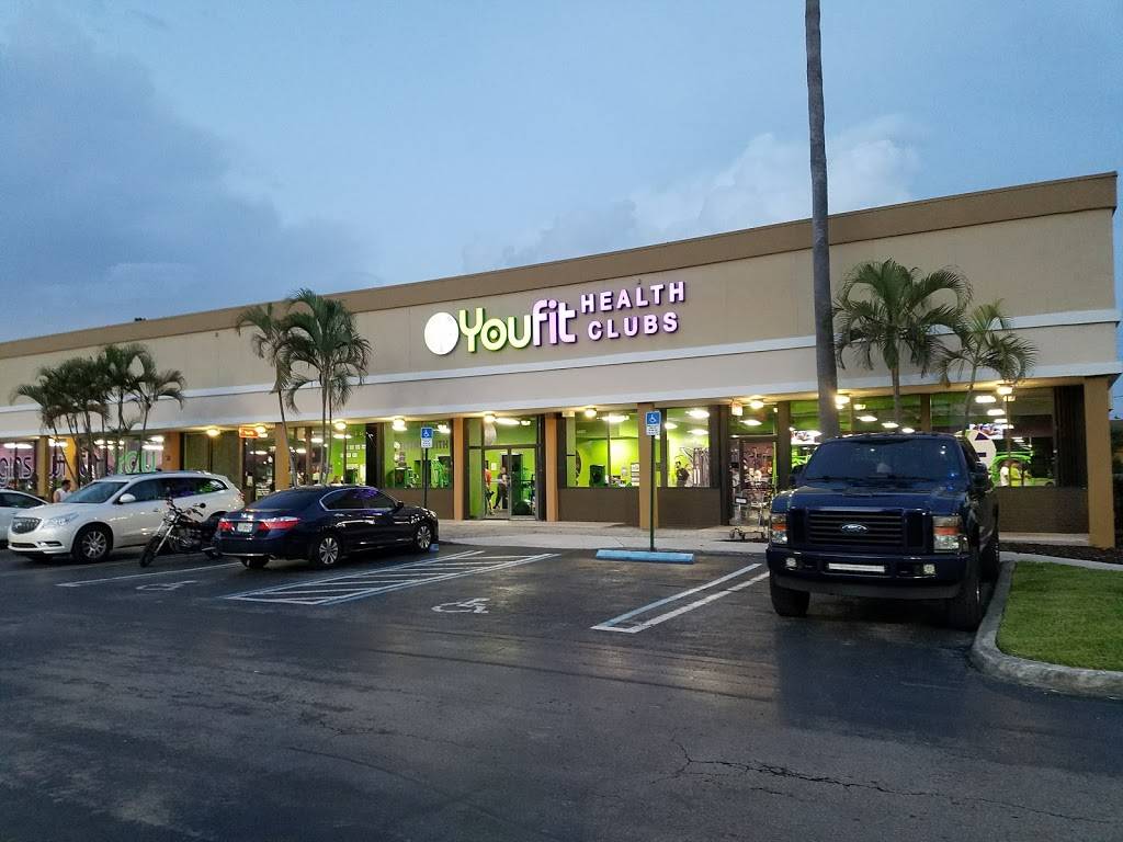 Concord Shopping Plaza | shopping mall | 11381 SW 40th St, Miami, FL 33165, USA | 3059471664 OR +1 305-947-1664