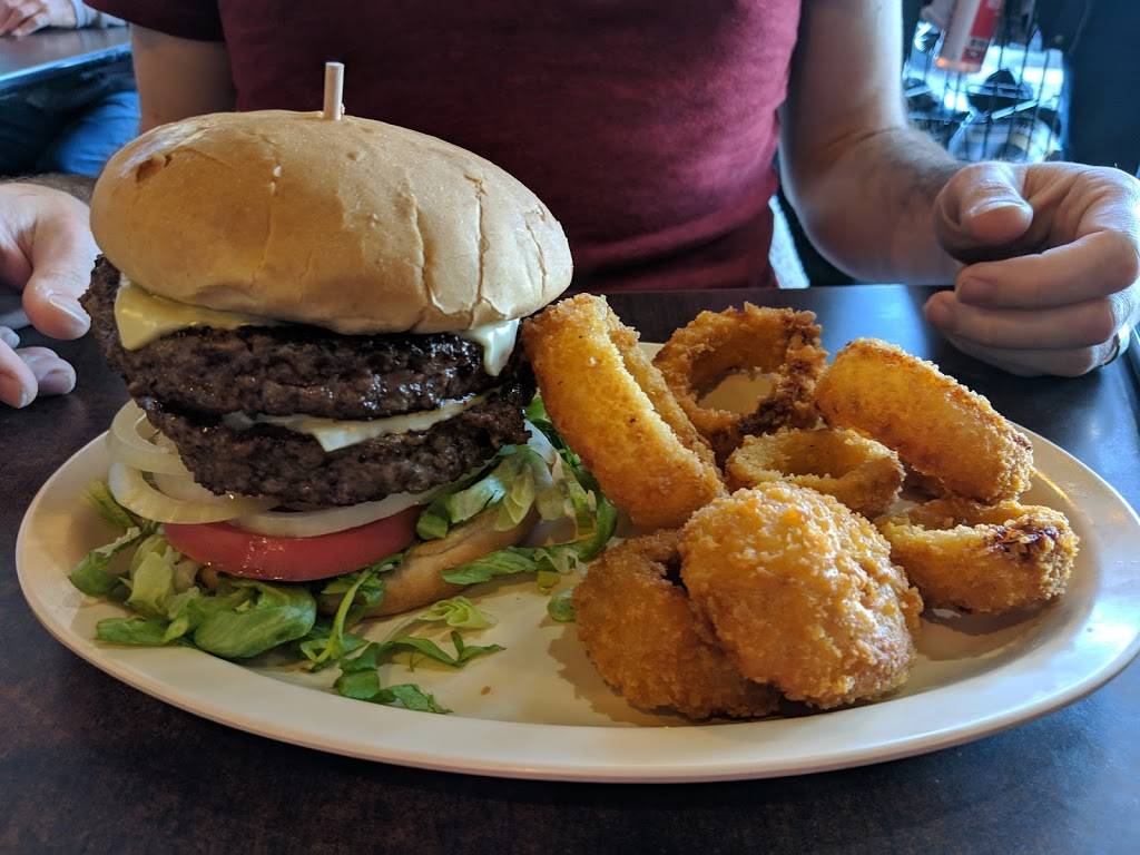 Jerrys Cafe | cafe | 1209 W 103rd St, Kansas City, MO 64114, USA | 8169414055 OR +1 816-941-4055