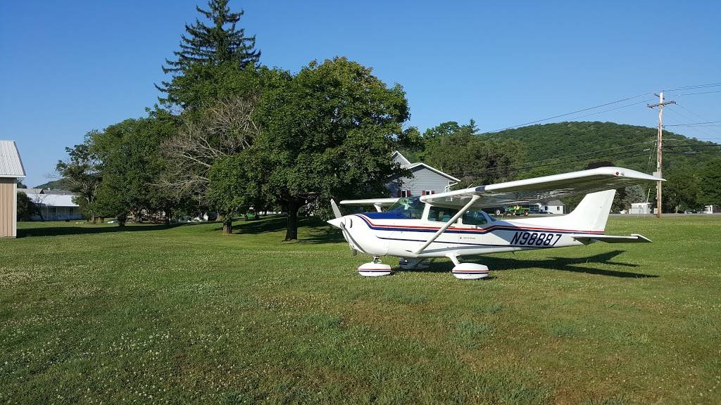 Katys Fly-In Restaurant | restaurant | 4836 US-219, Great Valley, NY 14741, USA | 7162652040 OR +1 716-265-2040