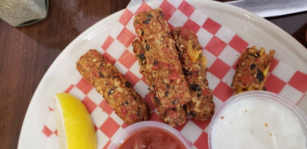 Crispys Fish & Chips | restaurant | 194 Springbank Ave, Woodstock, ON N4S 7R3, Canada | 5192908800 OR +1 519-290-8800