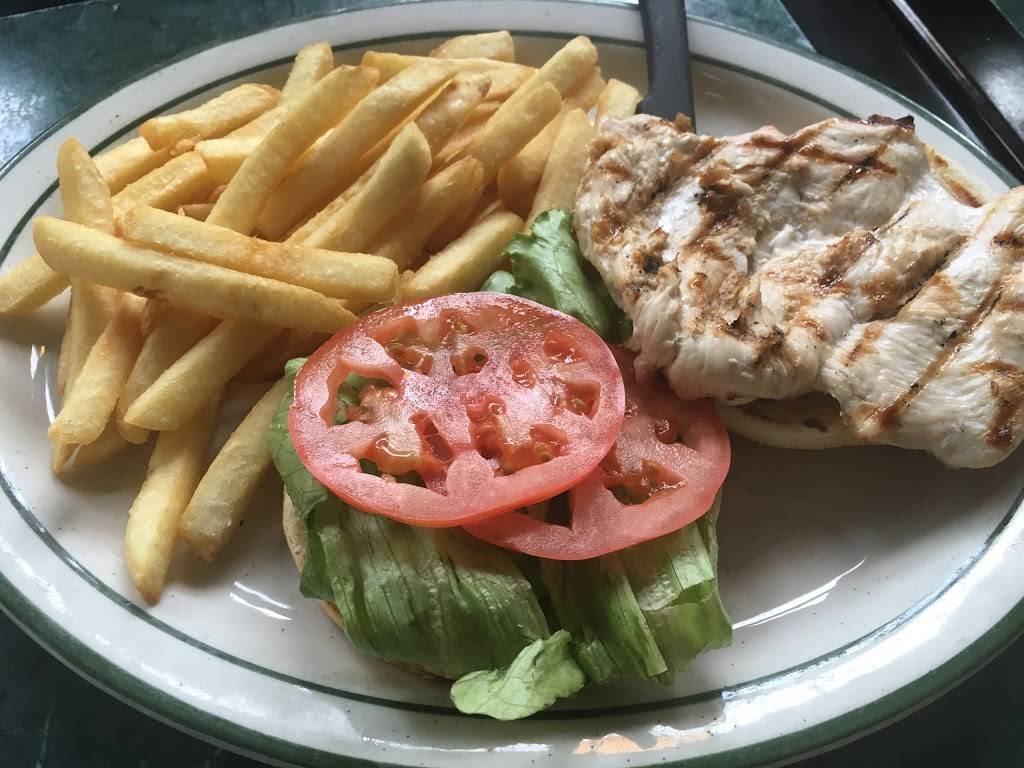 Giant Chef | restaurant | 10 Golf Club Rd, Pleasant Hill, CA 94523, USA | 9256896094 OR +1 925-689-6094