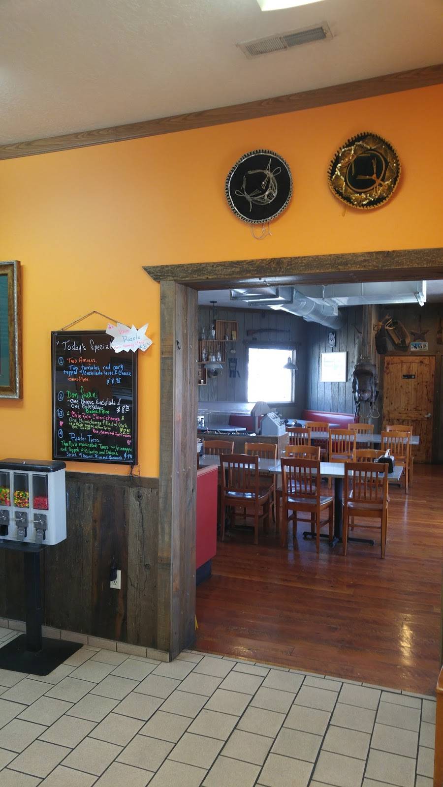 Juan Pablos Mexican Grill | restaurant | 2220 US-89, Ogden, UT 84404, USA | 8017373719 OR +1 801-737-3719