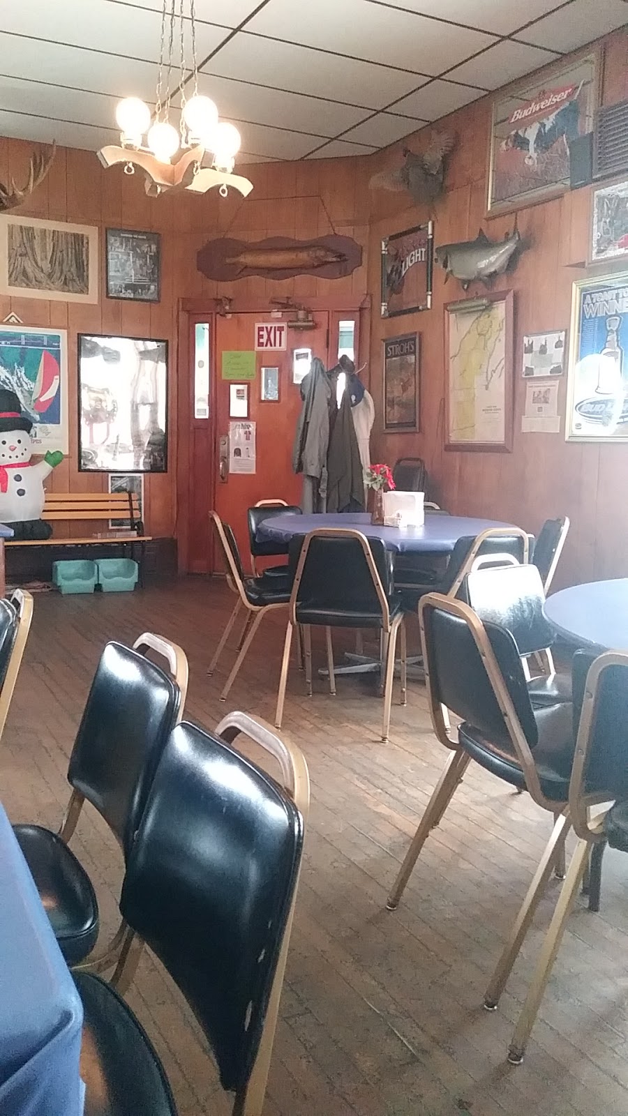 Dreamland | restaurant | 46960 Bootjack Rd, Dreamland, MI 49945, USA | 9062963191 OR +1 906-296-3191