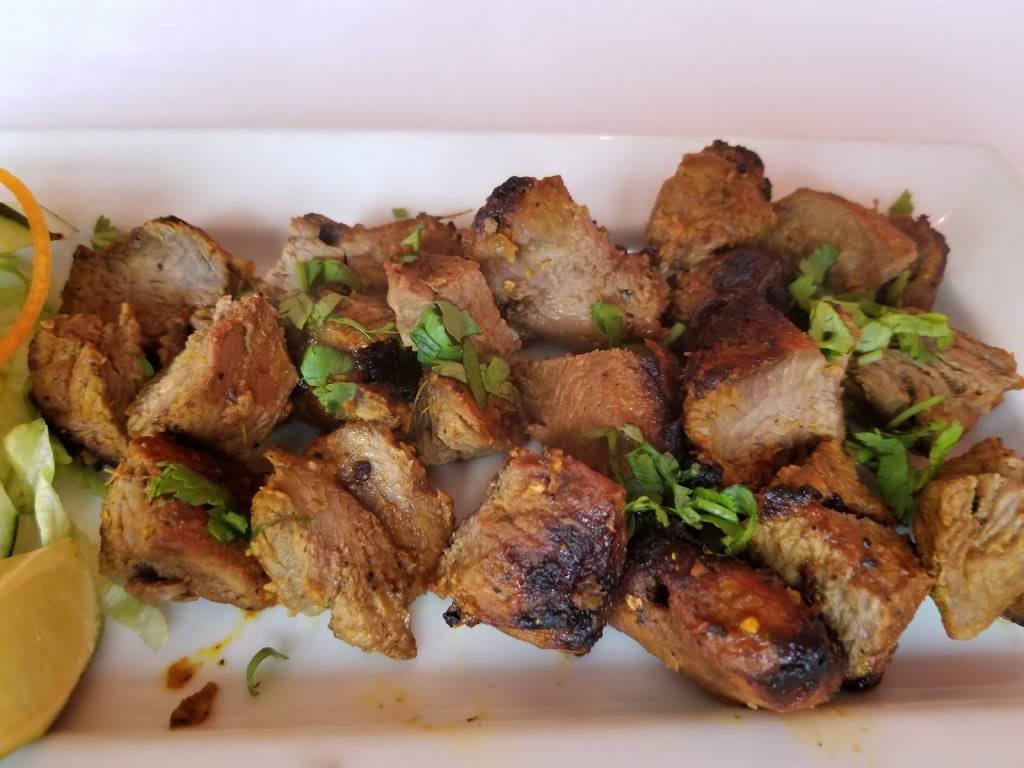 Namaste India | restaurant | 880 River Rd, Edgewater, NJ 07020, USA | 2019173303 OR +1 201-917-3303