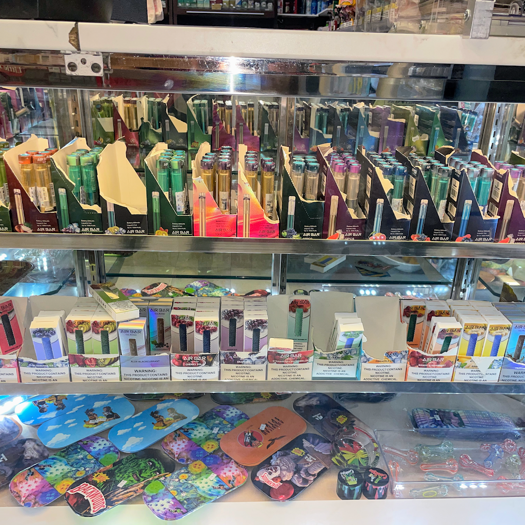 Good N Easy Gas Station | restaurant | 1400 Whitesboro St, Utica, NY 13502, USA | 3155074654 OR +1 315-507-4654