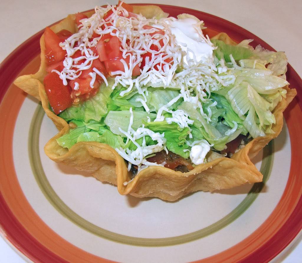 El Caminos Mexican Restaurant | restaurant | 403 S Main St #112, Salem, IN 47167, USA | 8125860199 OR +1 812-586-0199