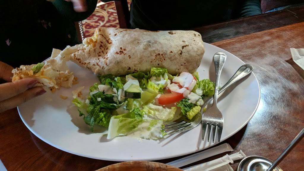 Carnitas Michoacan | restaurant | 7484 Monterey Rd, Gilroy, CA 95020, USA | 4088478812 OR +1 408-847-8812