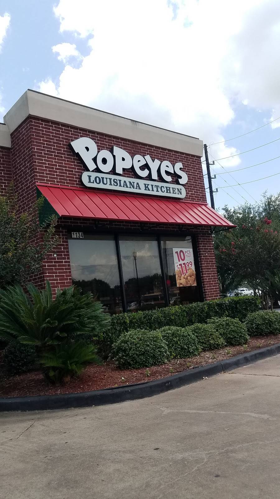 Popeyes Louisiana Kitchen | restaurant | 1134 Eldridge Rd, Sugar Land, TX 77478, USA | 2814917377 OR +1 281-491-7377