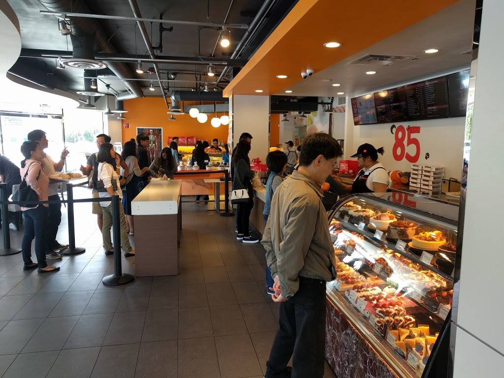 85C Bakery Cafe - Milpitas | bakery | 672 Barber Ln, Milpitas, CA 95035, USA | 4084328585 OR +1 408-432-8585