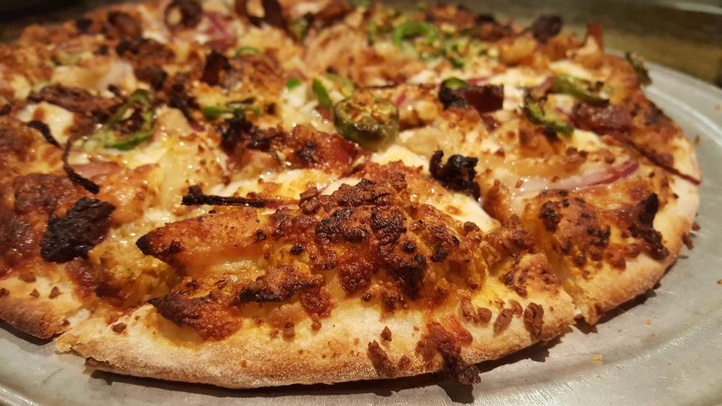 DeAngelos | restaurant | 2620 East 3rd Street, Eastland Plaza, Bloomington, IN 47401, USA | 8129610008 OR +1 812-961-0008