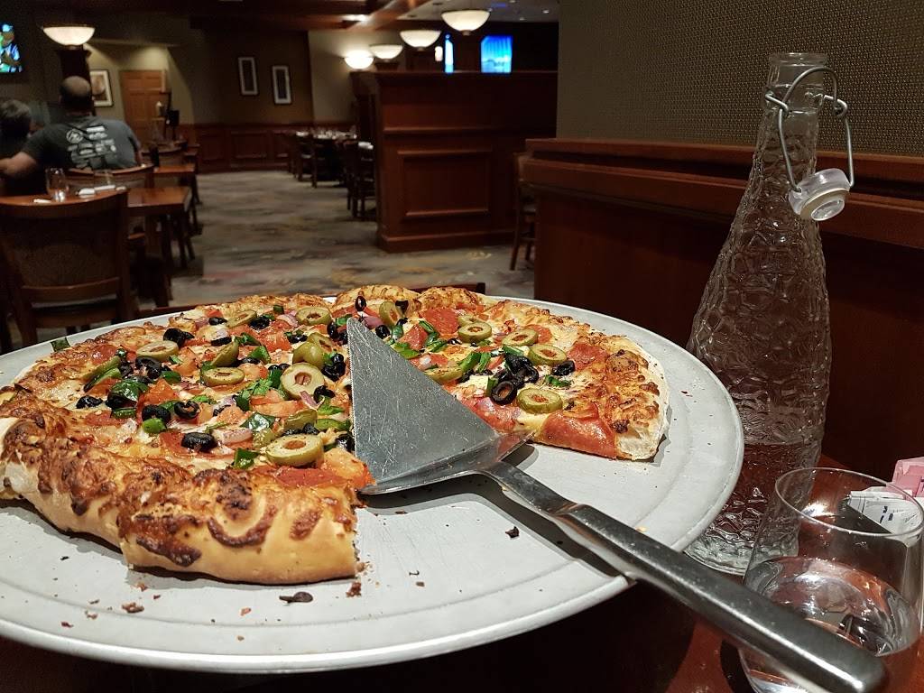 Grille 39 | restaurant | 5801 Southfield Fwy, Detroit, MI 48228, USA | 3133363340 OR +1 313-336-3340