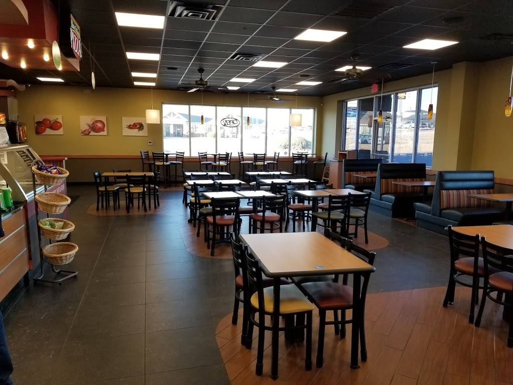 Subway | restaurant | 200 Bloomington St Suites A & B, Lowell, AR 72745, USA | 4797700057 OR +1 479-770-0057