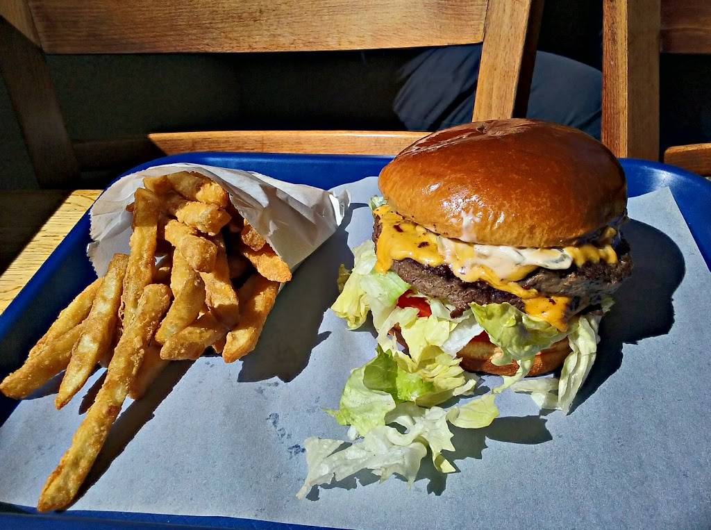 Get the Burger | restaurant | 42151 Big Bear Blvd, Big Bear Lake, CA 92315, USA | 9098668800 OR +1 909-866-8800