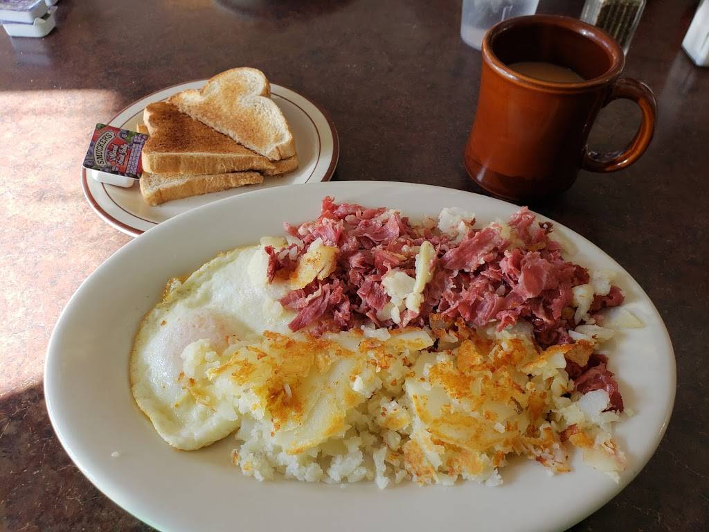 Kristinas Family Restaurant | restaurant | 9912 Lorain Ave, Cleveland, OH 44102, USA | 2169614455 OR +1 216-961-4455