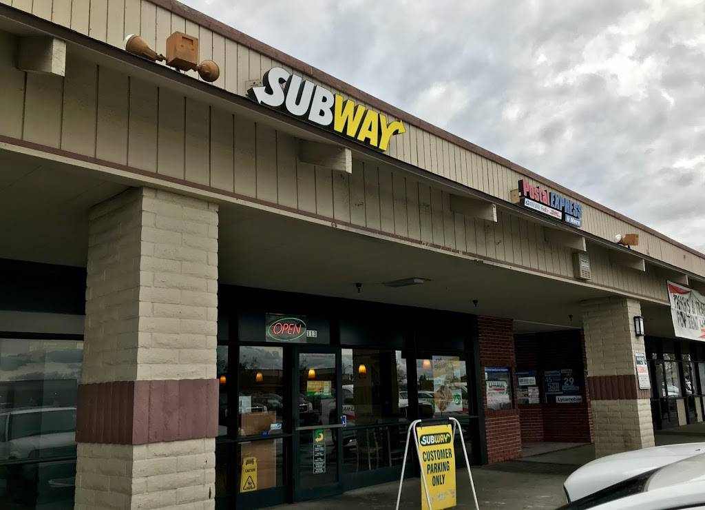 Subway | restaurant | 711 W Shaw Ave, Clovis, CA 93612, USA | 5593238900 OR +1 559-323-8900