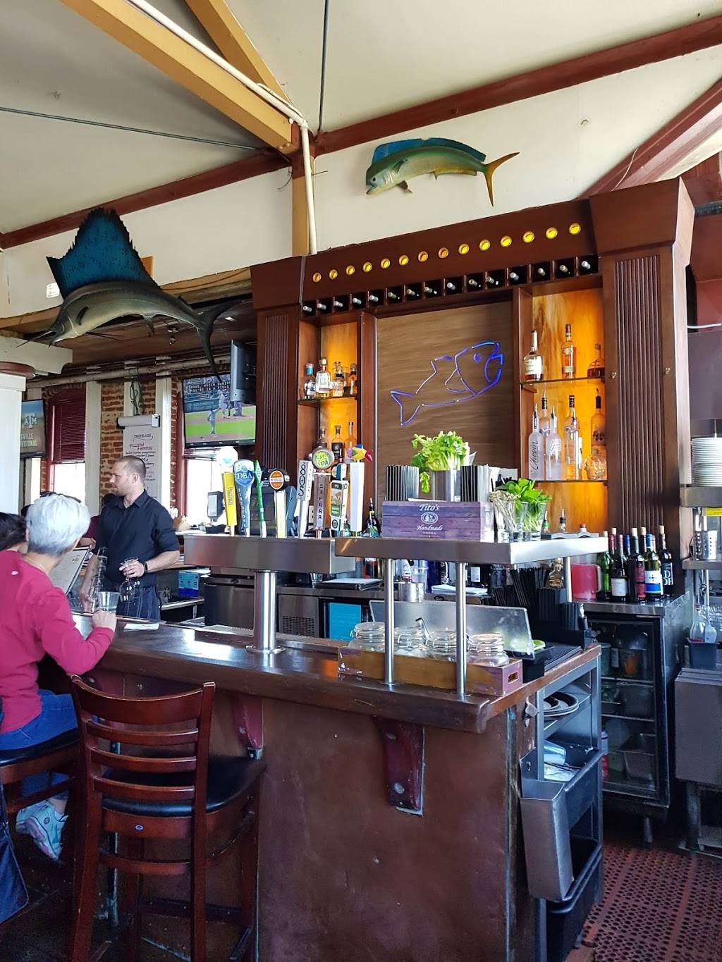 Enterprise Fish Co. | restaurant | 225 State St, Santa Barbara, CA 93101, USA | 8059623313 OR +1 805-962-3313