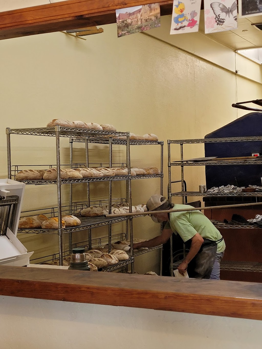 The Oven Bakery | bakery | 214 N Mt Shasta Blvd, Mt Shasta, CA 96067, USA | 5309260960 OR +1 530-926-0960